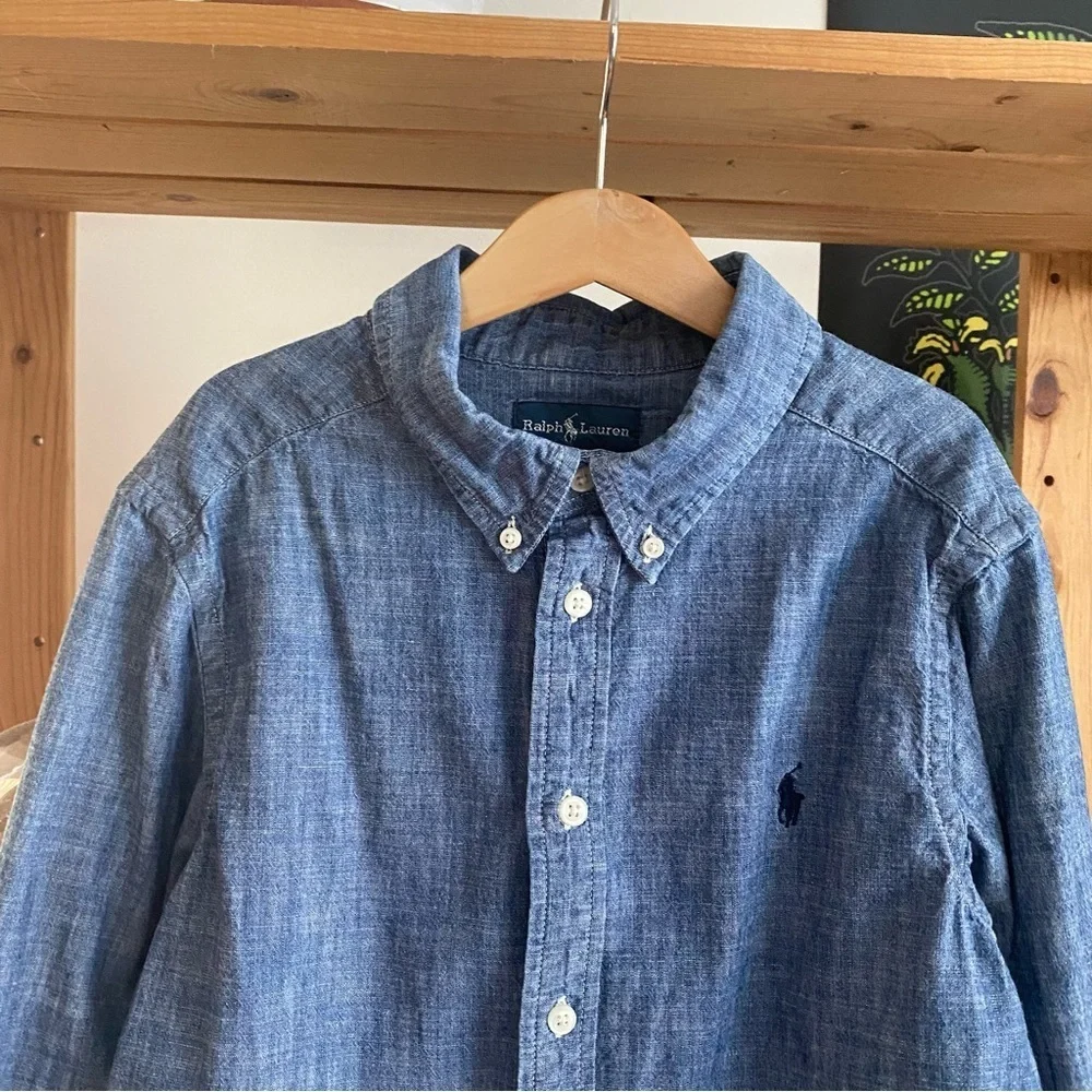 Ralph Lauren Blue Chambray Button Down Shirt 10
